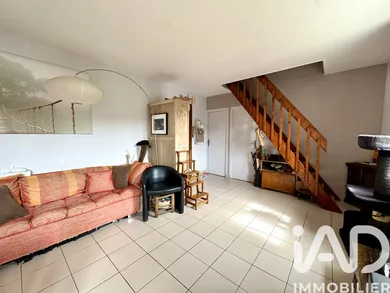 Duplex à MARCOUSSIS (91460)