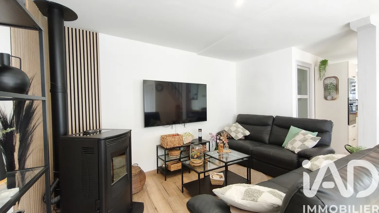 Vente maison à Retournac (43130) : maison de village 6 pièces 112 m² — 3