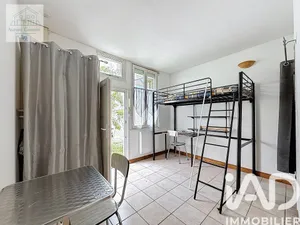 Studio in Nevers (58000)