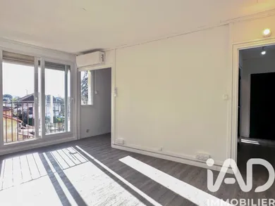 Appartement à Bagnols-sur-Cèze (30200)