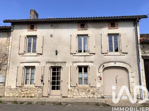 Park home in Le Grand-Madieu (16450)