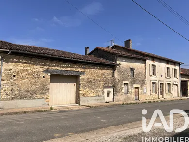 Park home in Le Grand-Madieu (16450)