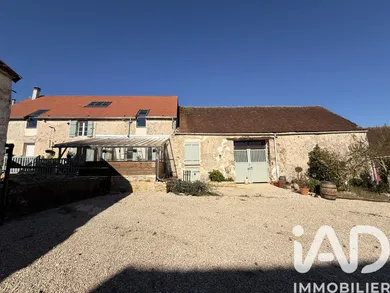 Ferme à Dhuys et Morin-en-Brie (02540)