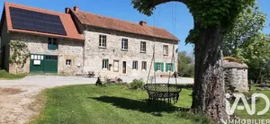Maison de campagne à Saint-Priest-des-Champs (63640)