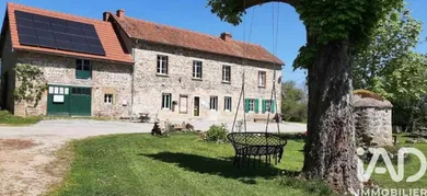 Park home in Saint-Priest-des-Champs (63640)