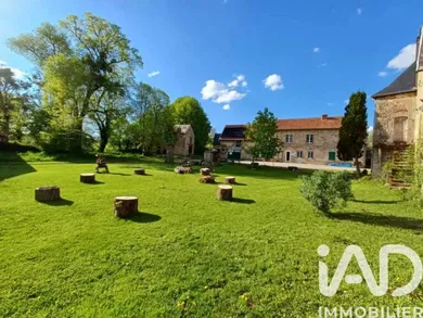 Park home in Saint-Priest-des-Champs (63640)
