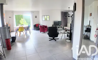 Maison à Valeille (42110)
