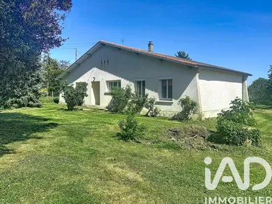 Maison de campagne à Plaine-et-Vallées (79100)