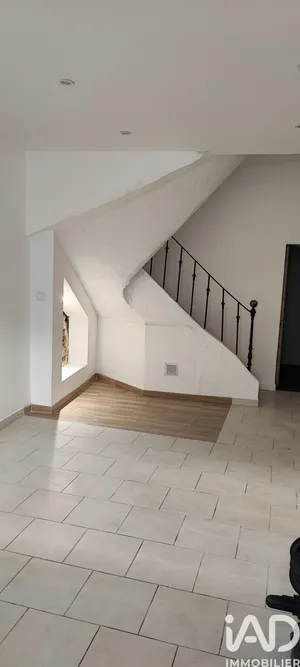 Maison de ville à Eyguières (13430)