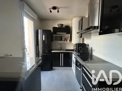 Appartement à Chanteloup-les-Vignes (78570)