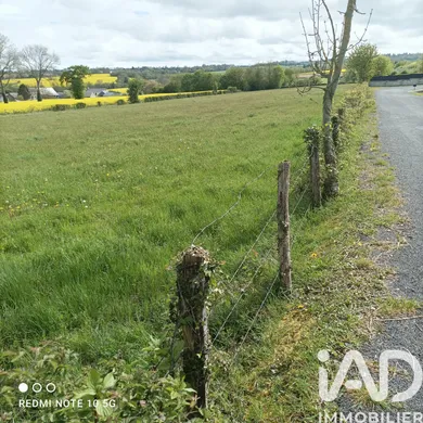 Terrain à Combray (14220)