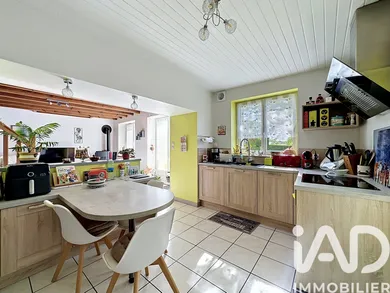 Maison de village à Thouars (79100)
