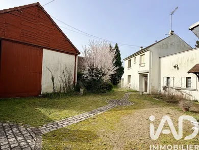 House in Cléry-Saint-André (45370)