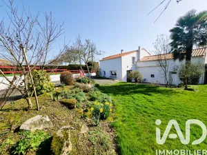Maison à Les Herbiers (85500)