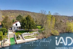 Maison à Vaux-sur-Seine (78740)