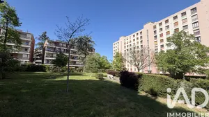 Appartement à Décines-Charpieu (69150)