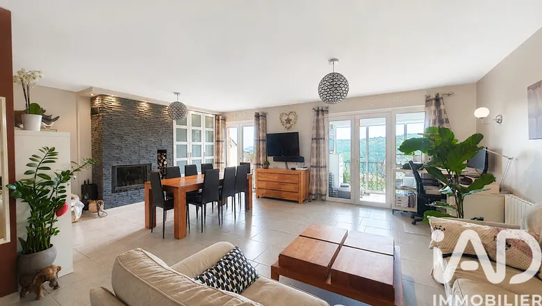 Maison 5 pièces 117 m² · à Peymeinade · 117 m² · 415 000 €