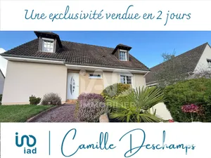 Maison traditionnelle à Le Mesnil-Esnard (76240)