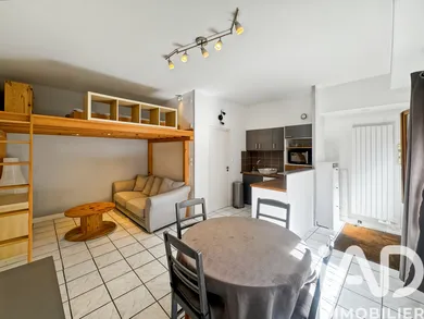 Studio à Cachan (94230)