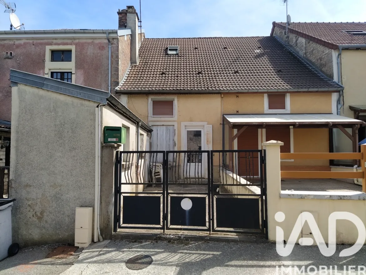 Vente maison à Biesles (52340) : maison 4 pièces 101 m² — 5