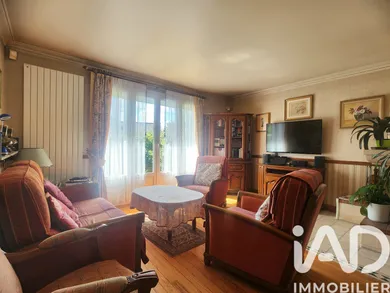 Maison à Lamorlaye (60260)