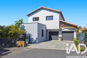 Maison à Gorges (44190)