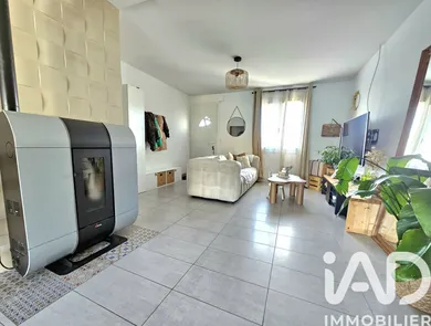 Maison à Essarts-en-Bocage (85140)