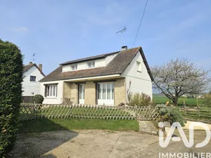 Maison traditionnelle à Aviron (27930)