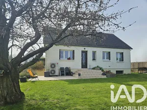 Traditional house in Aviron (27930)