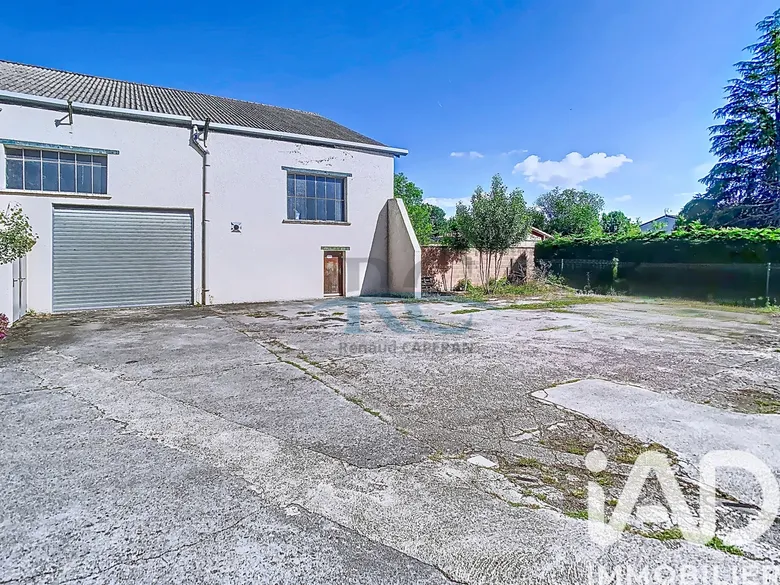 Immeuble 168 m² · à Bessières · 168 m² · 180 000 €