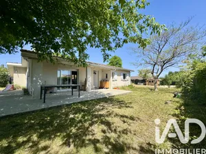 House in Saint-Selve (33650)