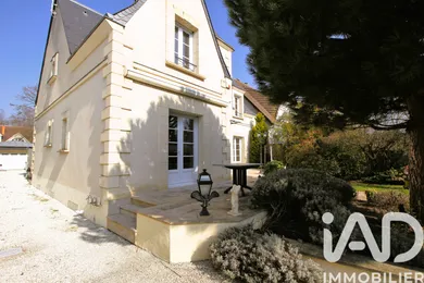Traditional house in Villecresnes (94440)