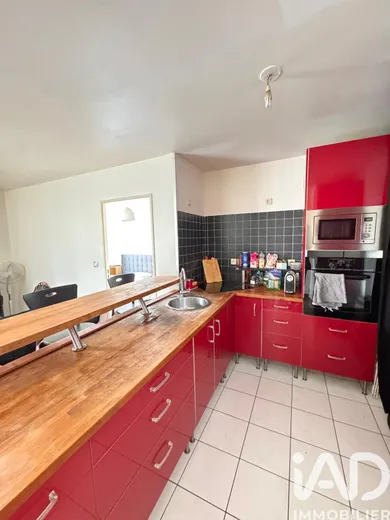 Appartement à Dammarie-lès-Lys (77190)