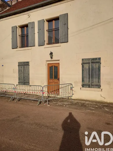 Maison à La Chapelle-Saint-André (58210)