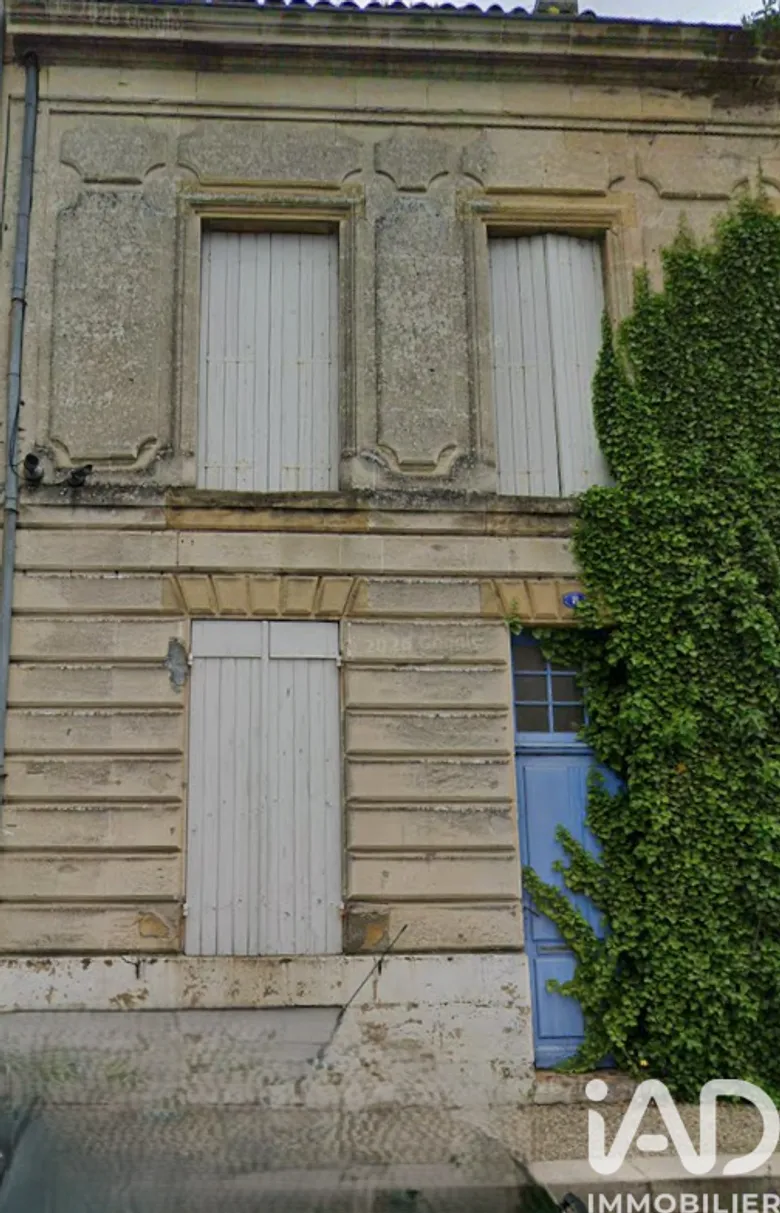 Maison 3 pièces 74 m² · à Sainte-Foy-la-Grande · 74 m² · 25 000 €