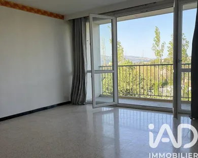 Apartment in Aubagne (13400)