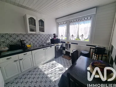 Maison à Villeneuve-d'Ascq (59650)