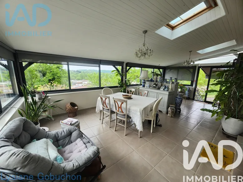 Maison 10 pièces 206 m² · à Brantôme · 206 m² · 347 000 €