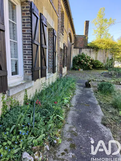 Maison de campagne à Sormery (89570)