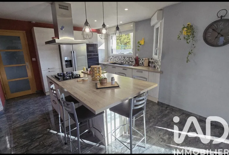 Maison 5 pièces 130 m² · à Vaudricourt · 130 m² · 360 000 €