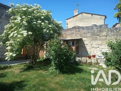 Maison à Les Billaux (33500)