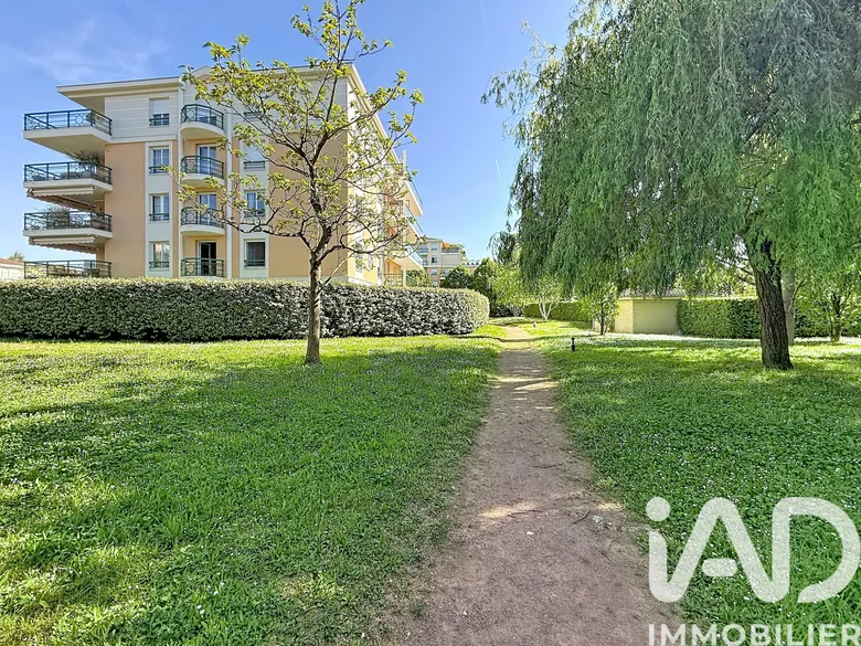 Appartement 2 pièces 42 m² · à Tassin-la-Demi-Lune · 42 m² · 292 300 €