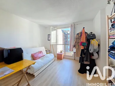 Apartment in Suresnes (92150)