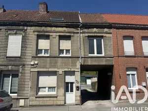 Townhouse in Saint-Pol-sur-Ternoise (62130)