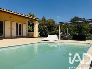 Maison à Aix-en-Provence (13100)