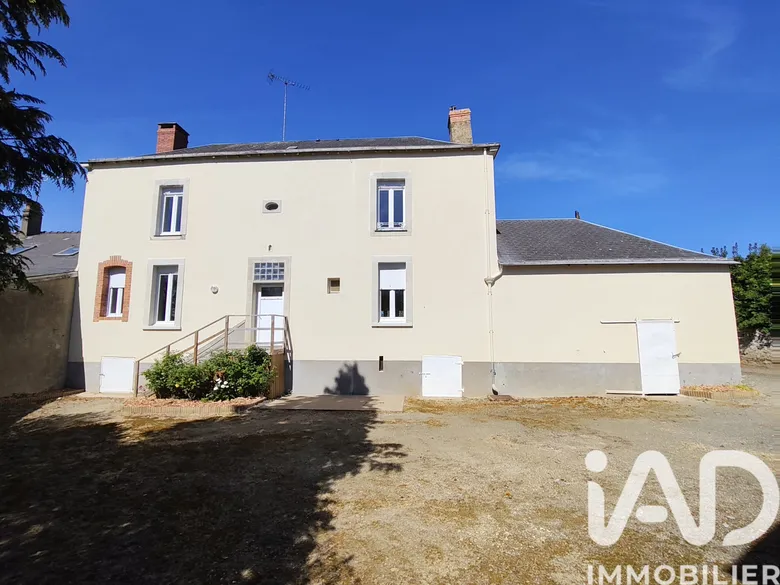 Maison 7 pièces 137 m² · à Bouessay · 137 m² · 177 500 €