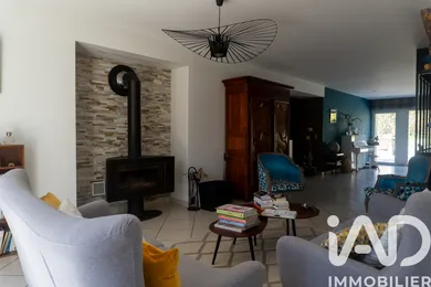 Maison de campagne à Arc-et-Senans (25610)