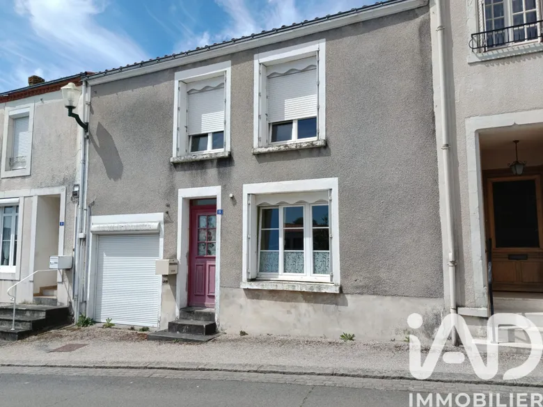 Maison 4 pièces 108 m² · à Mouilleron-Saint-Germain · 108 m² · 106 000 €