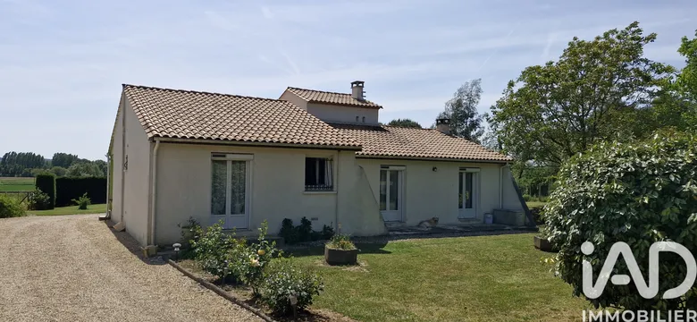 Maison 5 pièces 129 m² · à Montcaret · 129 m² · 237 000 €