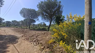 Building plot in Le Cannet-des-Maures (83340)